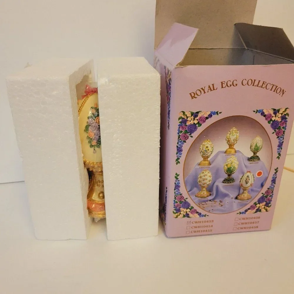 Lefton Royal Egg Collection Musical Box New